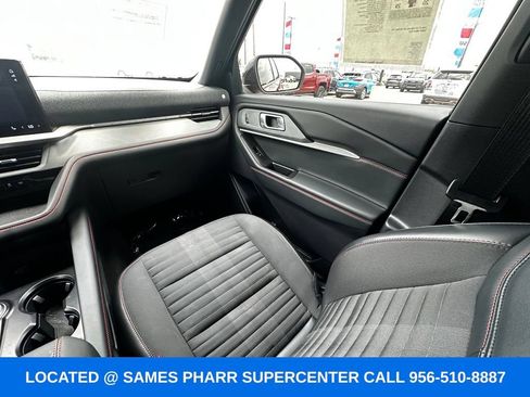 Used 2026 Ford Explorer ST-Line RWD image 14