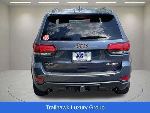 Certified 2019 Jeep Grand Cherokee Trailhawk w/ Trailhawk Luxury Group AWD/4WD image 6