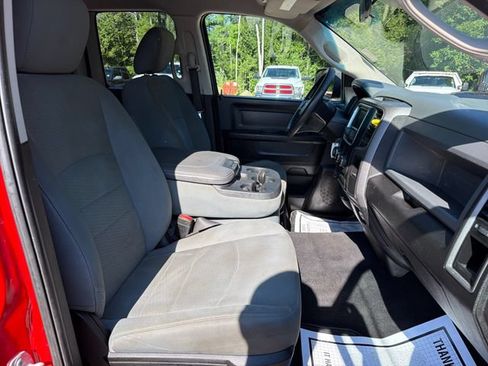 Used 2019 RAM 1500 Express AWD/4WD image 24