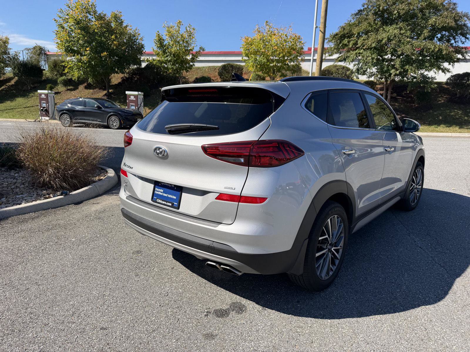 Certified 2021 Hyundai Tucson Ultimate w/ Cargo Package AWD/4WD image 7
