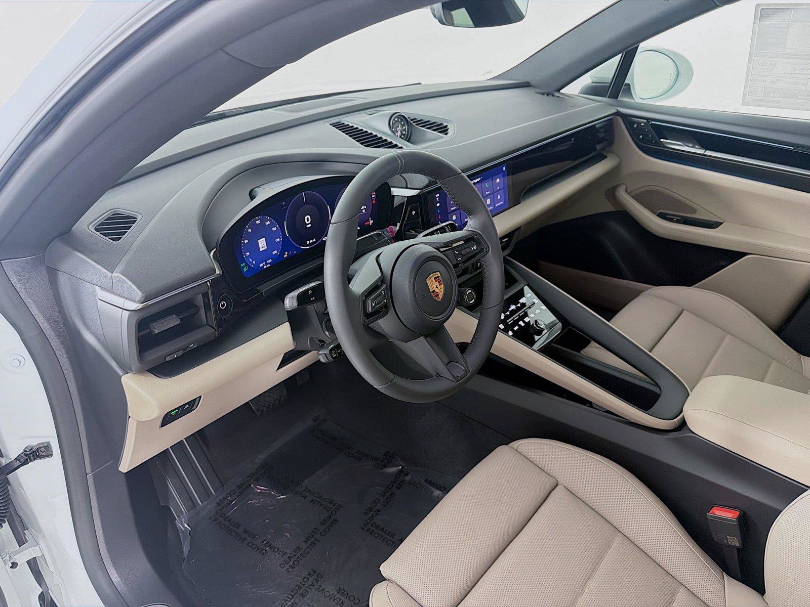 Used 2026 Porsche Macan Electric RWD image 4