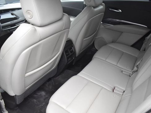 Used 2021 Cadillac XT4 Luxury w/ Driver Awareness Package FWD image 23