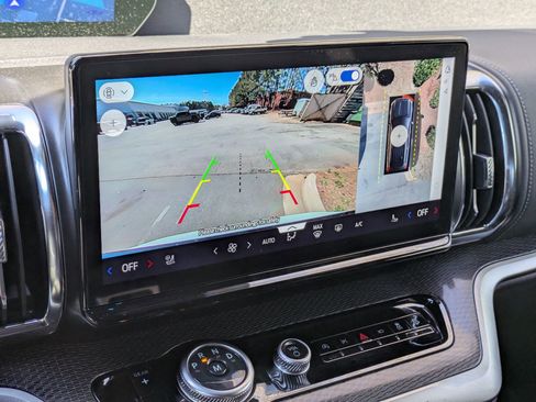 Certified 2025 Ford Expedition Platinum w/ Stealth Performance Package image 22