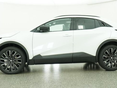 New 2026 Toyota C-HR AWD/4WD image 19