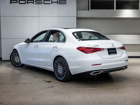 Used 2025 Mercedes-Benz C 300 4MATIC Sedan image 3