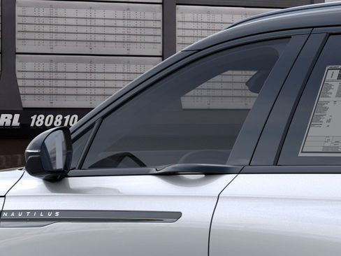 New 2026 Lincoln Nautilus Reserve AWD/4WD image 44