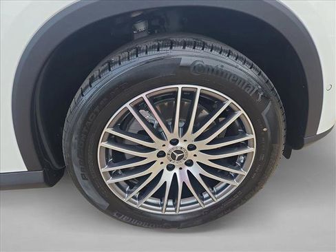 Certified 2026 Mercedes-Benz GLC 300 image 21