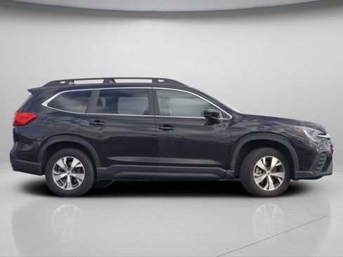 Used 2024 Subaru Ascent Premium w/ Convenience Package image 11
