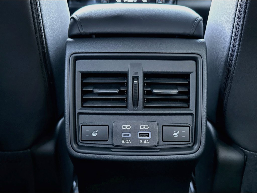 New 2026 Subaru Outback Limited AWD/4WD image 32