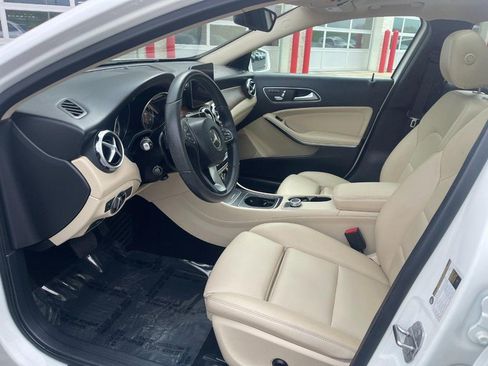 Used 2018 Mercedes-Benz GLA 250 w/ Premium Package image 20