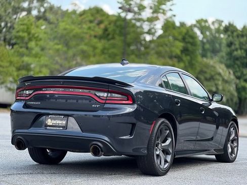 Used 2019 Dodge Charger GT RWD image 5