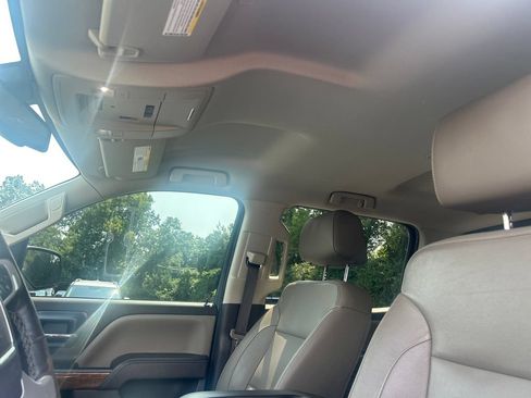 Used 2018 GMC Sierra 1500 SLT AWD/4WD image 26