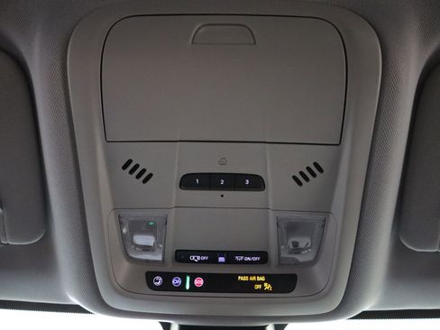 New 2026 Chevrolet Blazer LT w/ LPO, Black Grille Bar Package image 27