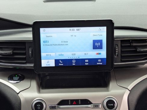 Used 2020 Ford Explorer XLT w/ Equipment Group 202A image 19