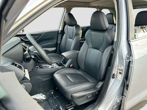 Used 2023 Subaru Forester Limited image 22