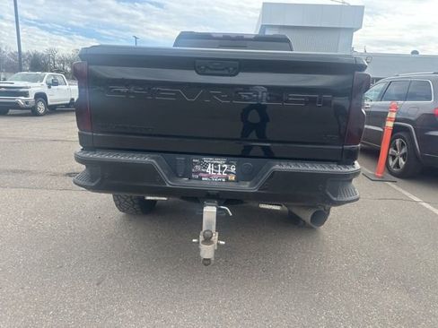 Used 2024 Chevrolet Silverado 3500 LTZ w/ LTZ Plus Package image 17