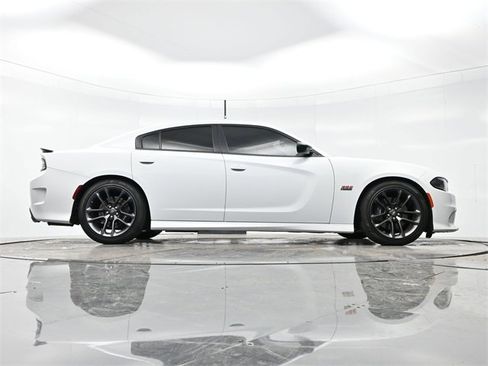 Used 2023 Dodge Charger Scat Pack w/ Technology Group image 29
