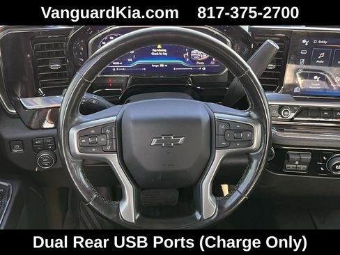 Used 2024 Chevrolet Silverado 1500 RST AWD/4WD image 15