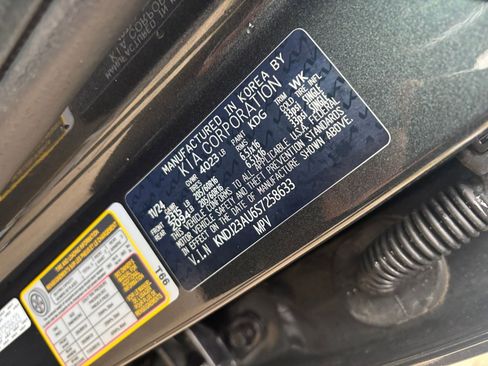 Used 2025 Kia Soul LX w/ LX Technology Package image 27