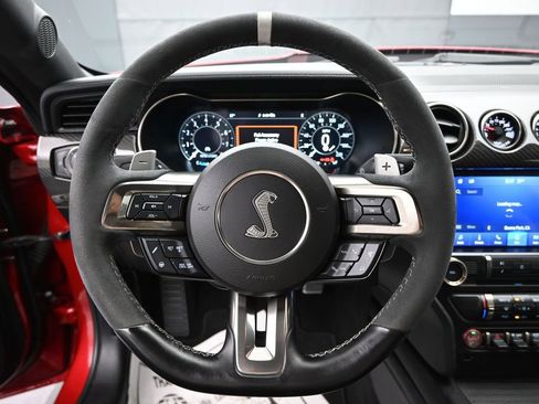 Used 2021 Ford Mustang Shelby GT500 w/ Carbon Fiber Track Pack image 11