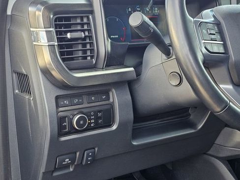 Certified 2024 Ford F250 Lariat w/ Lariat Ultimate Package image 19