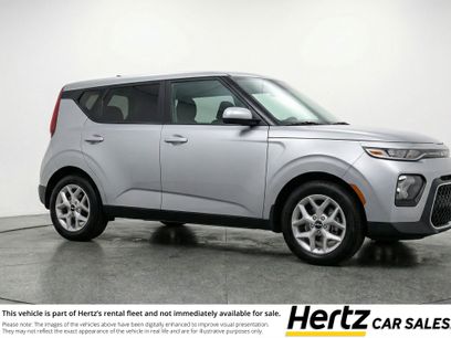 Used 2025 Kia Soul LX w/ LX Technology Package