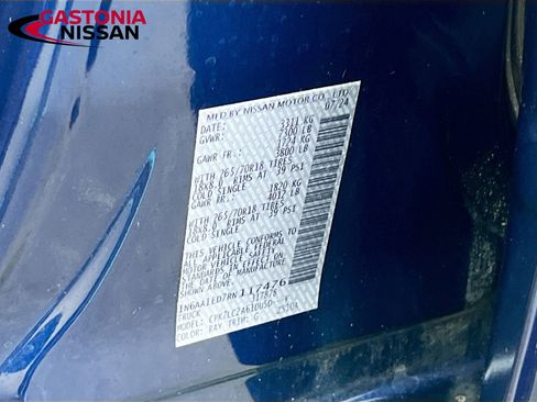 Used 2024 Nissan Titan SV w/ SV Convenience Package image 40