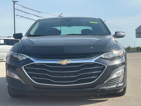 Used 2023 Chevrolet Malibu LT w/ Driver Confidence Package FWD image 2