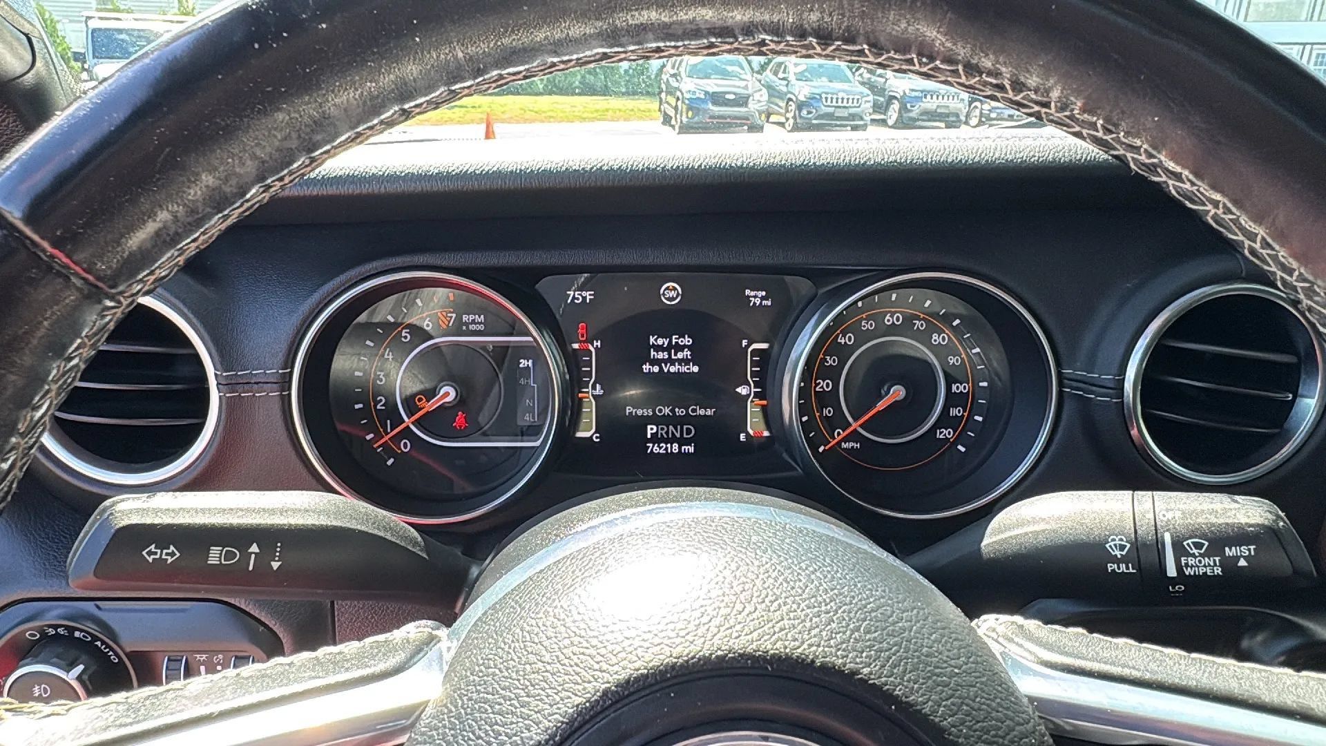 Used 2020 Jeep Gladiator Overland AWD/4WD image 15