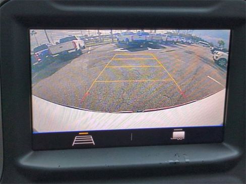 Used 2021 Chevrolet Silverado 1500 Custom image 19