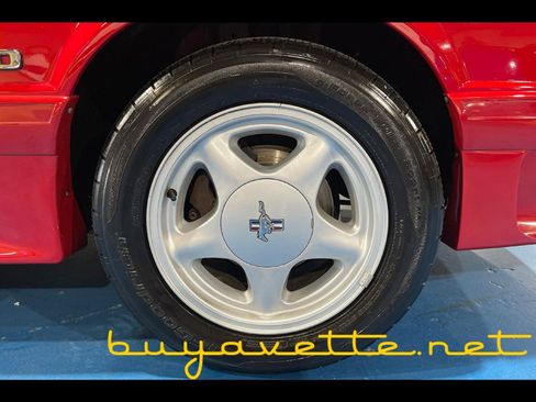 Used 1990 Ford Mustang GT RWD image 14