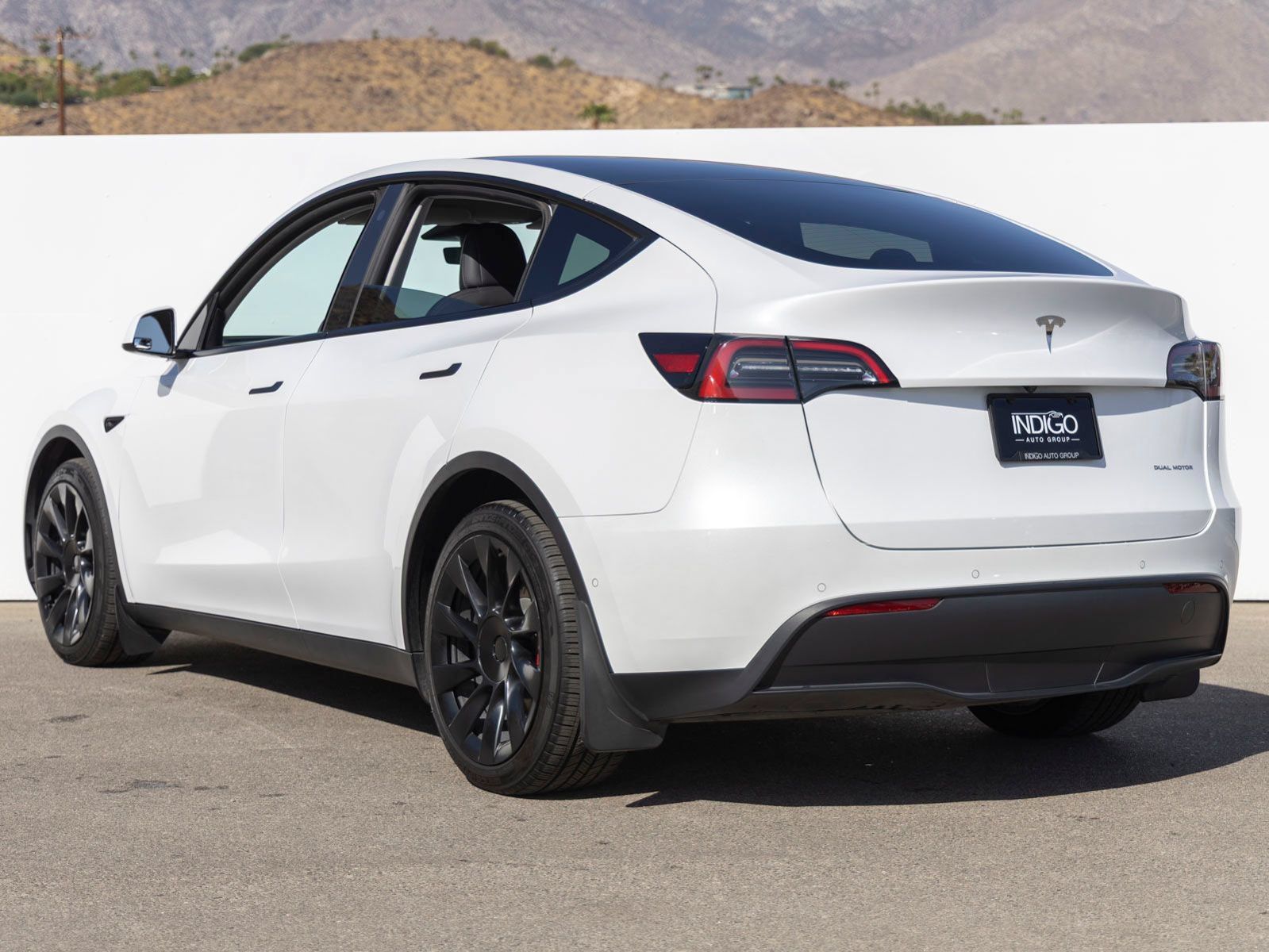 Used 2021 Tesla Model Y Long Range AWD/4WD image 5
