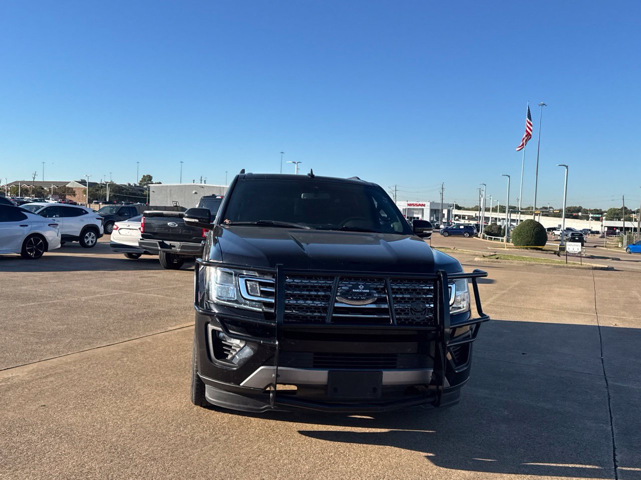 Used 2019 Ford Expedition XLT w/ Equipment Group 202A RWD image 6