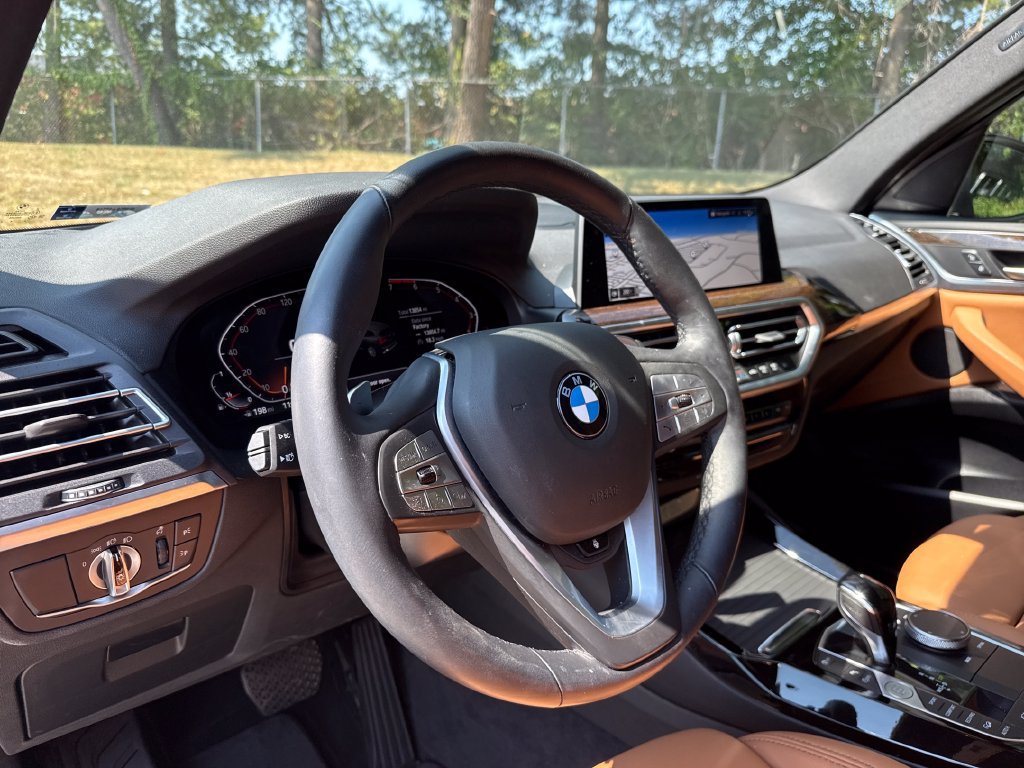 Used 2024 BMW X3 xDrive30i AWD/4WD image 15