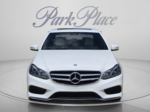 Used 2014 Mercedes-Benz E 350 Sedan image 8