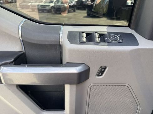 Used 2022 Ford F250 XLT AWD/4WD image 17