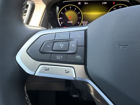 New 2026 Volkswagen Atlas SEL AWD/4WD image 25