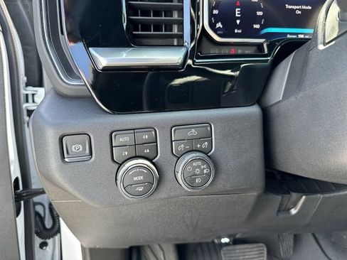 New 2026 Chevrolet Silverado 1500 RST AWD/4WD image 17