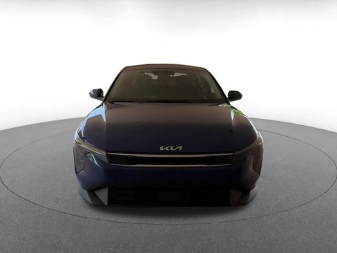 Used 2025 Kia K4 FWD image 11
