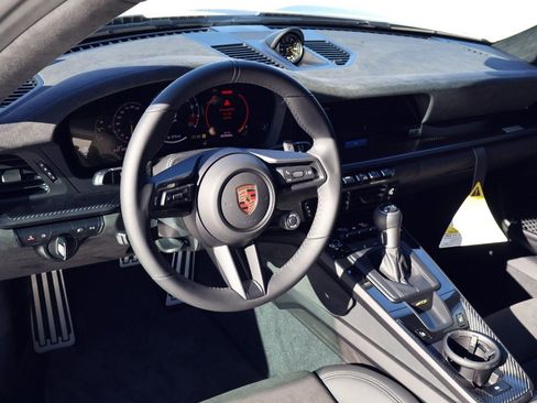 New 2026 Porsche 911 GT3 image 4