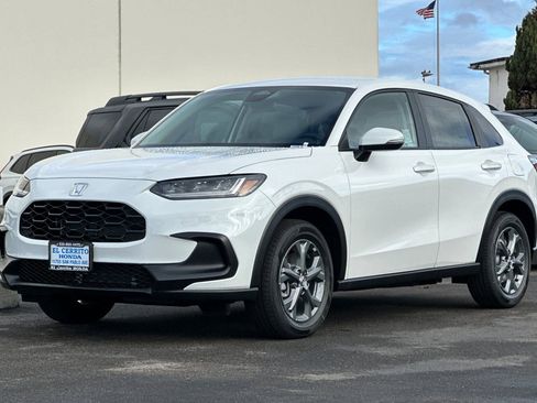 New 2026 Honda HR-V LX image 6