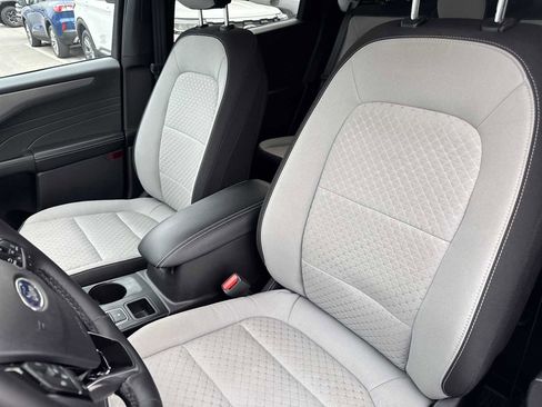 Used 2023 Ford Escape Active w/ Tech Pack #2 image 21