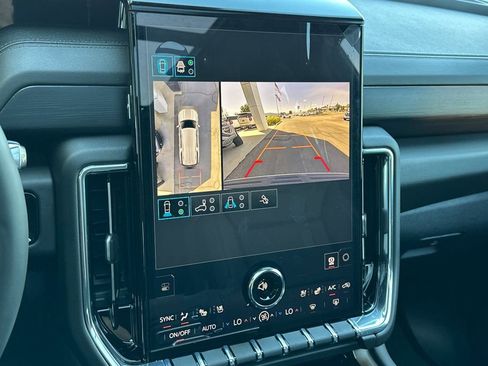 New 2026 GMC Yukon XL Denali w/ Advanced Technology Package AWD/4WD image 22