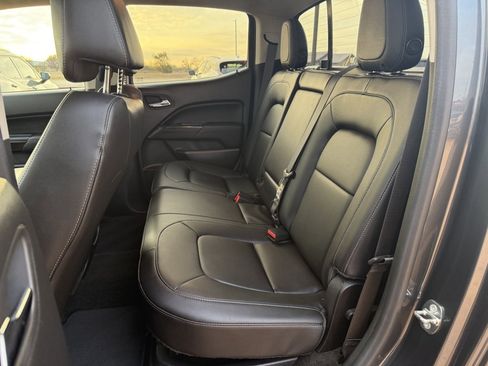 Used 2016 GMC Canyon SLT w/ Driver Alert Package image 33