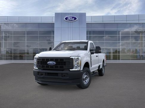 New 2026 Ford F250 XL w/ XL Off-Road Package image 2