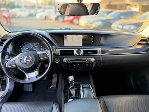 Used 2016 Lexus GS 200t RWD image 21