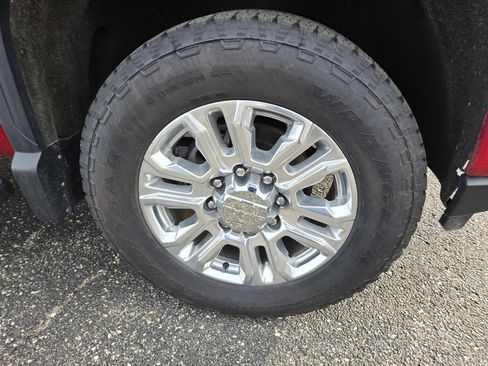 Used 2021 GMC Sierra 2500 Denali w/ Denali Ultimate Package image 44