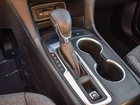 Used 2022 Chevrolet Equinox LT image 19