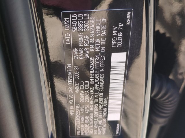 Used 2021 Volvo XC40 P8 Recharge w/ Advanced Package AWD/4WD image 31