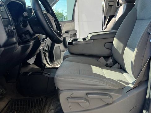 Used 2016 Chevrolet Silverado 2500 W/T w/ WT Convenience Package AWD/4WD image 18